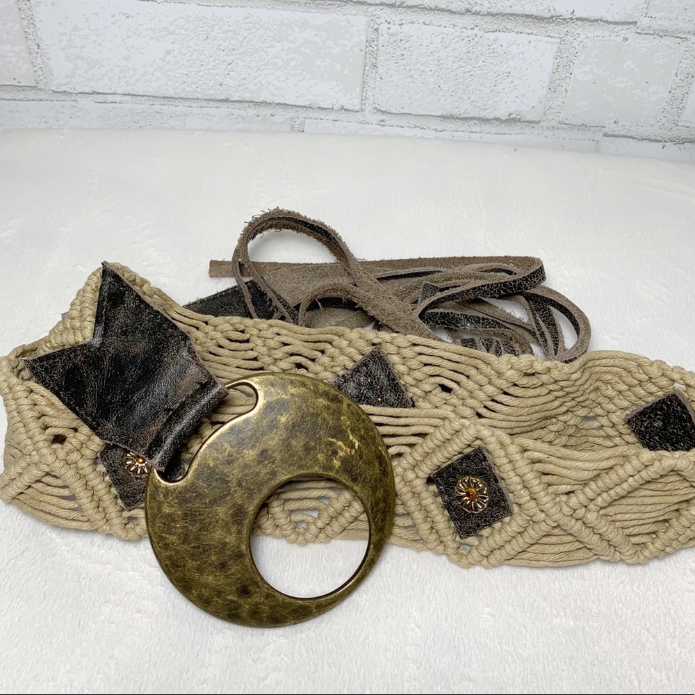 Hyde Collection Brown Leather and Woven Belt